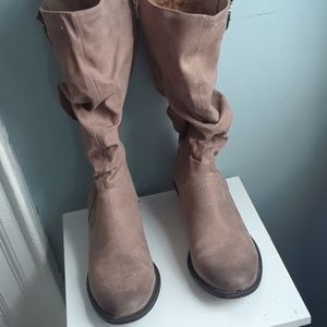 White Mountain taupe knee high boots